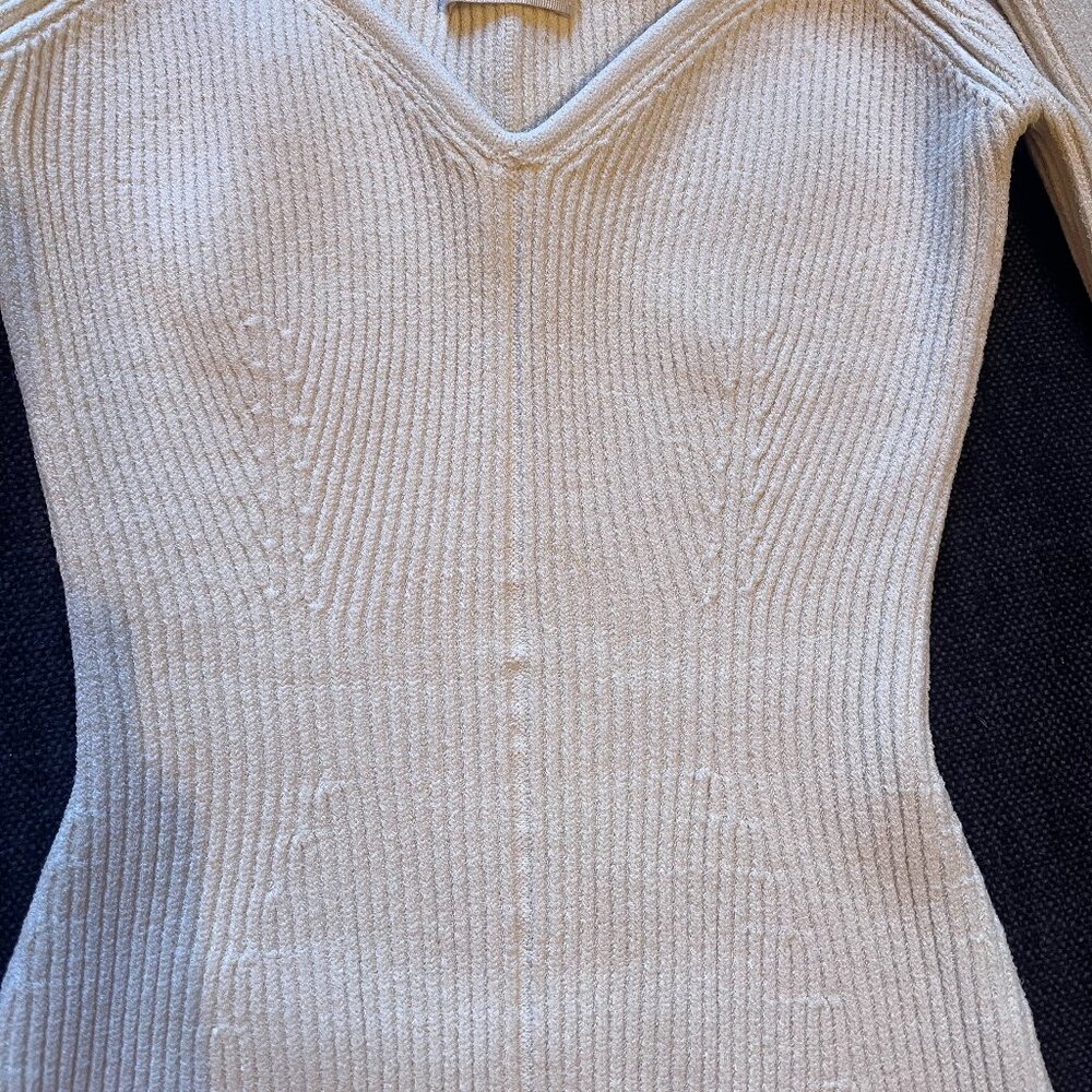 Khaite Off-The-Shoulder Long Sleeve Top - Picture 4 of 9